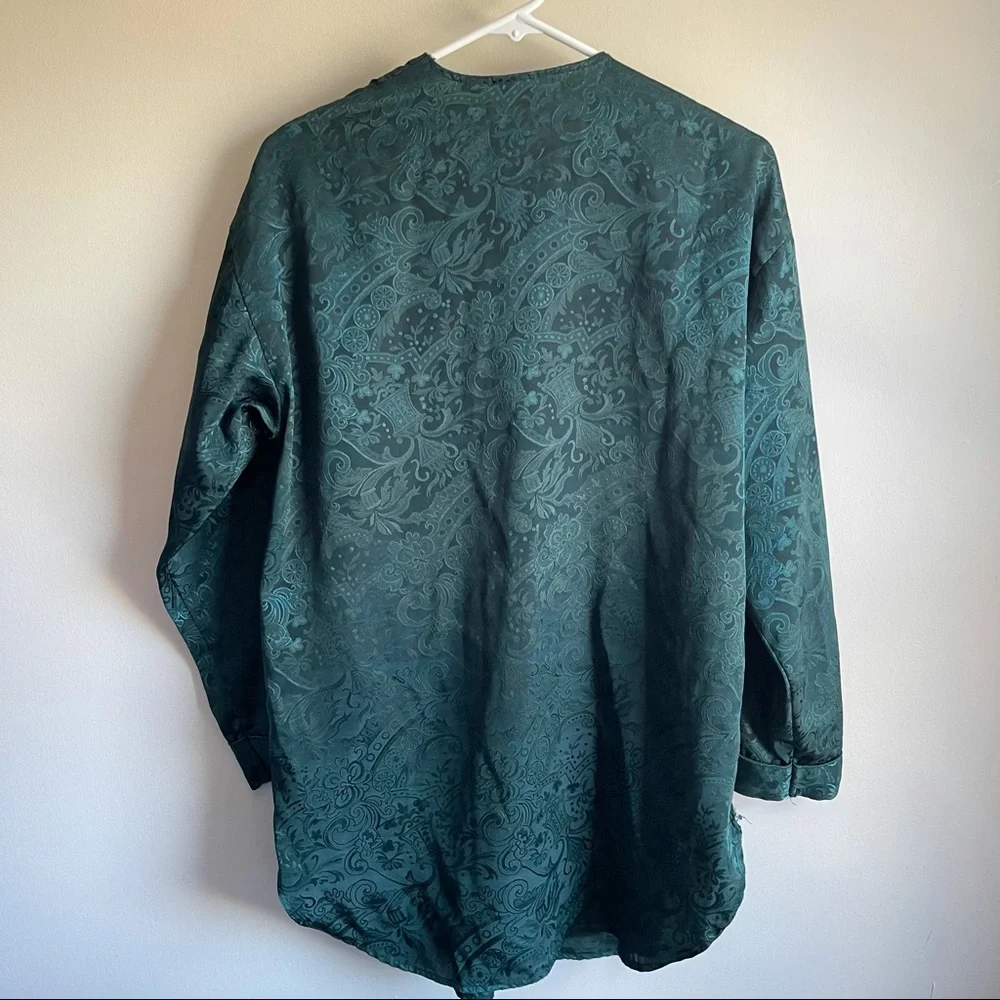 Vintage Victoria’s Secret Green Night Sleep Shirt Gold Label - Picture 5 of 5